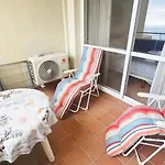 Charming 1 Bedroom In Benalbeach *